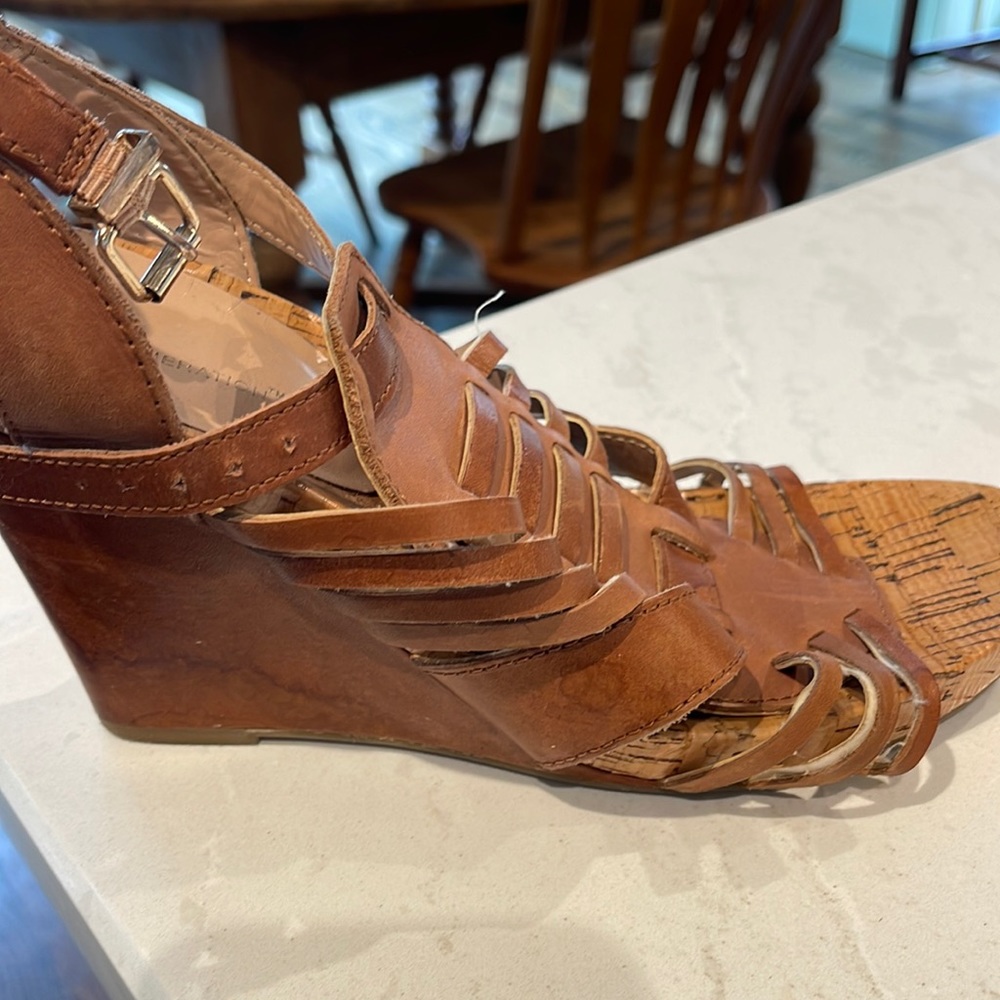 Women’s woven wedge sandals